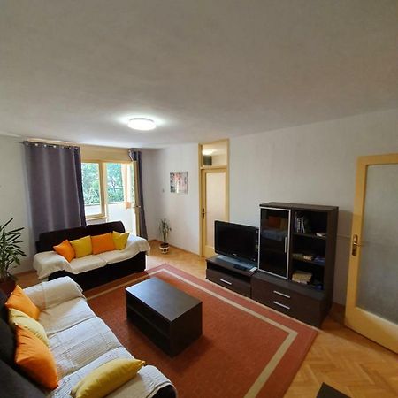 Apartman Val Pula Exterior foto