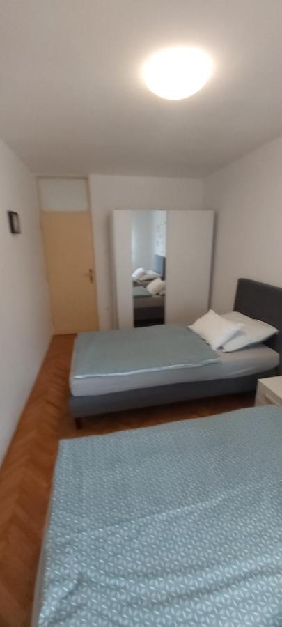 Apartman Val Pula Exterior foto